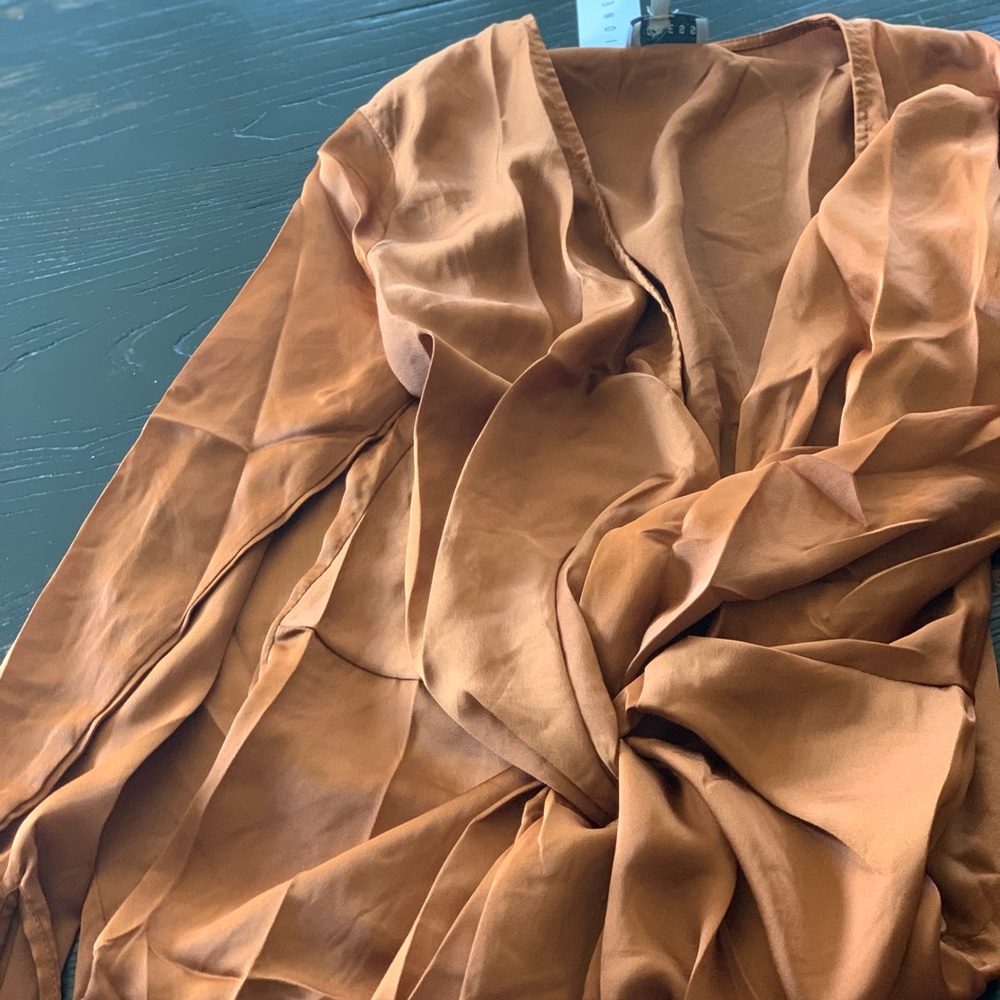 Dress - Picture 3 of 4
